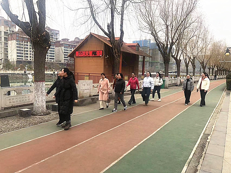 1709625354807688.jpg 1709625354807688.jpg