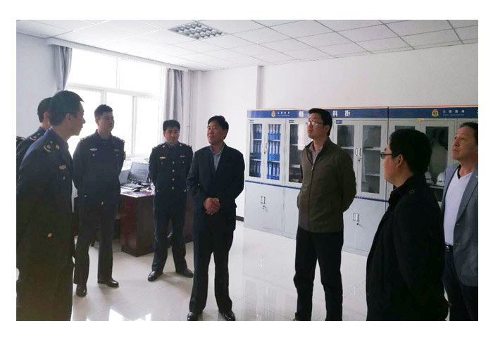 延安支队对延延路政大队三基三化建设工作进行督导检查